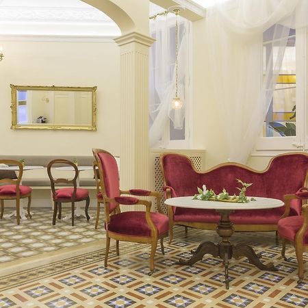 Anakena House Bed & Breakfast Barcellona Esterno foto