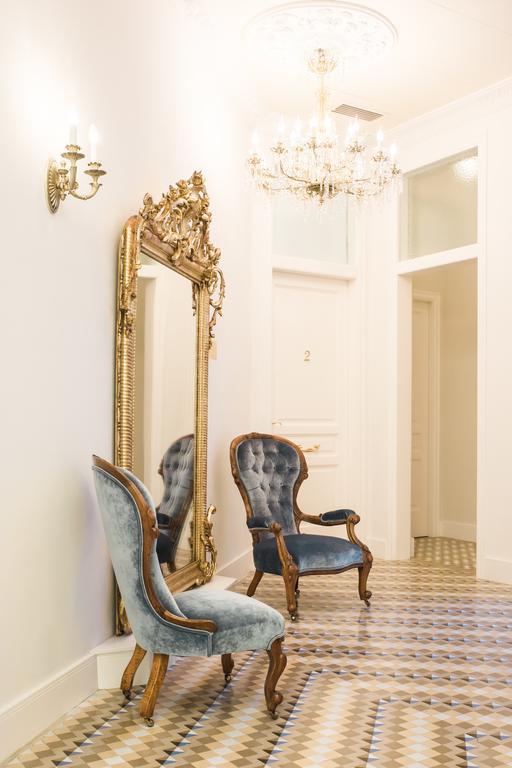 Anakena House Bed & Breakfast Barcellona Esterno foto