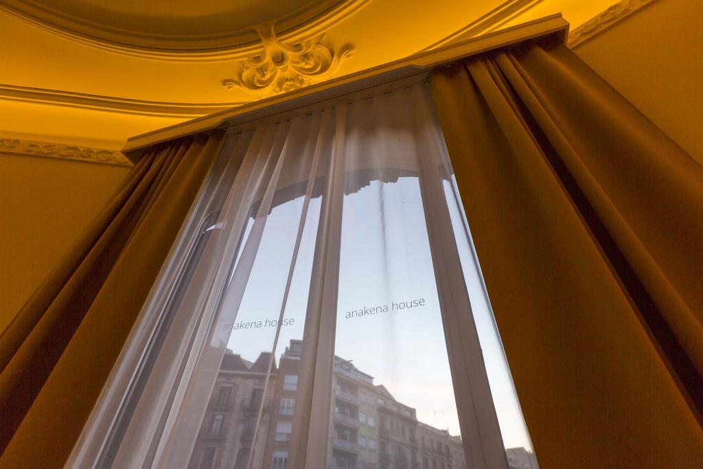 Anakena House Bed & Breakfast Barcellona Esterno foto