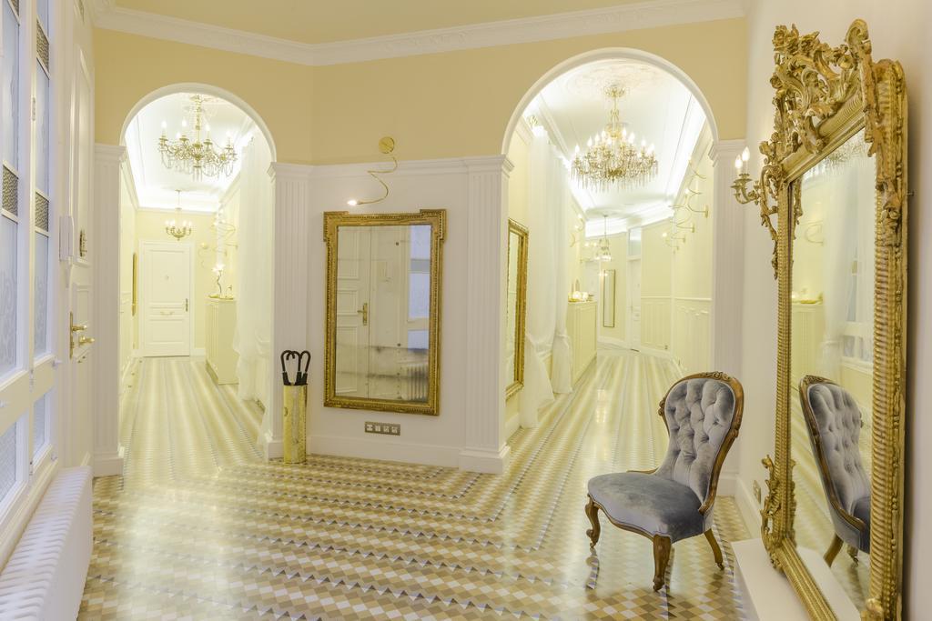 Anakena House Bed & Breakfast Barcellona Esterno foto