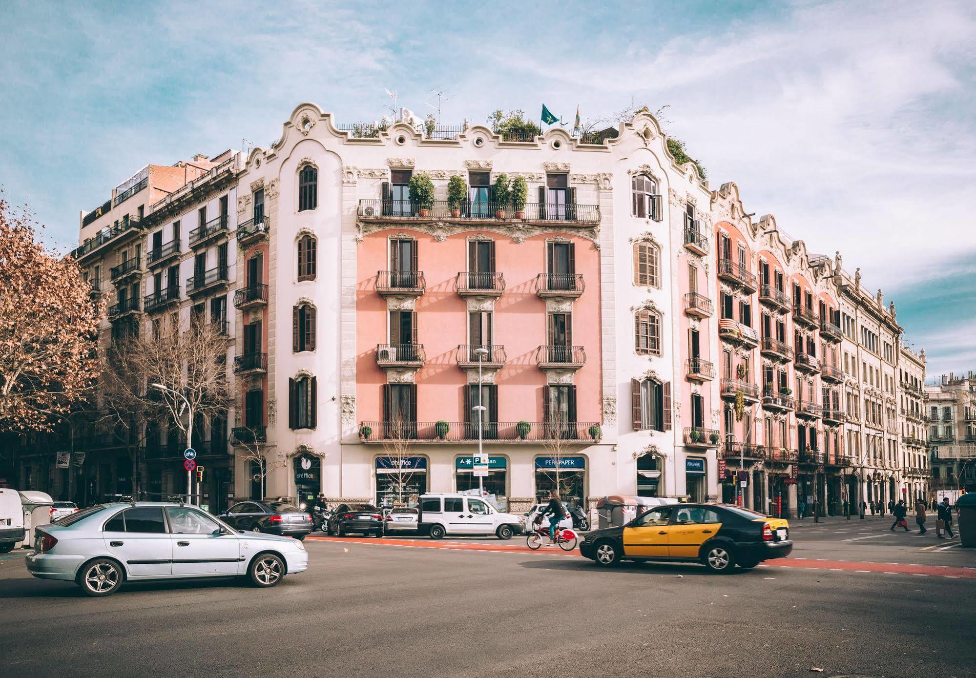 Anakena House Bed & Breakfast Barcellona Esterno foto