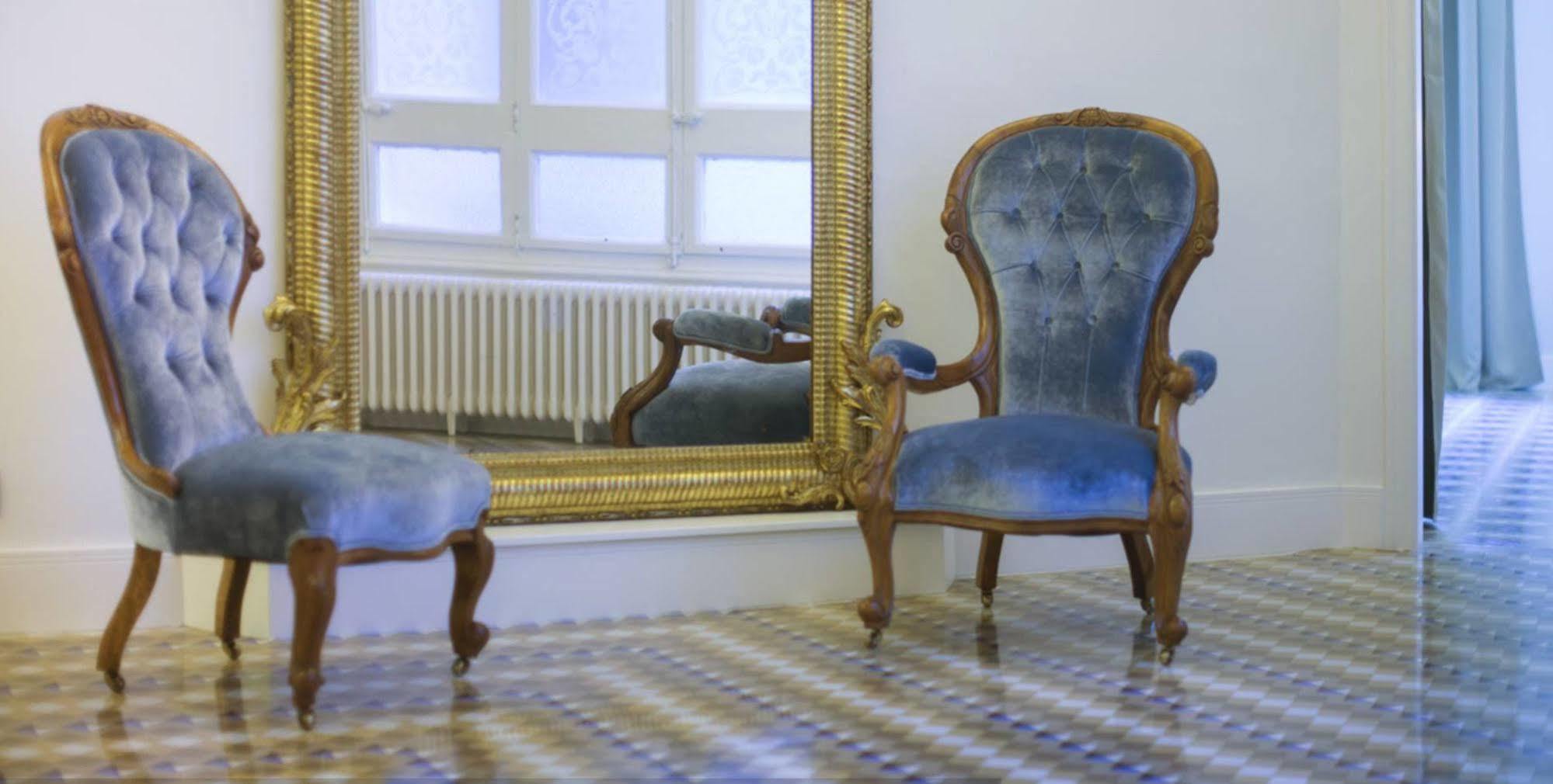 Anakena House Bed & Breakfast Barcellona Esterno foto