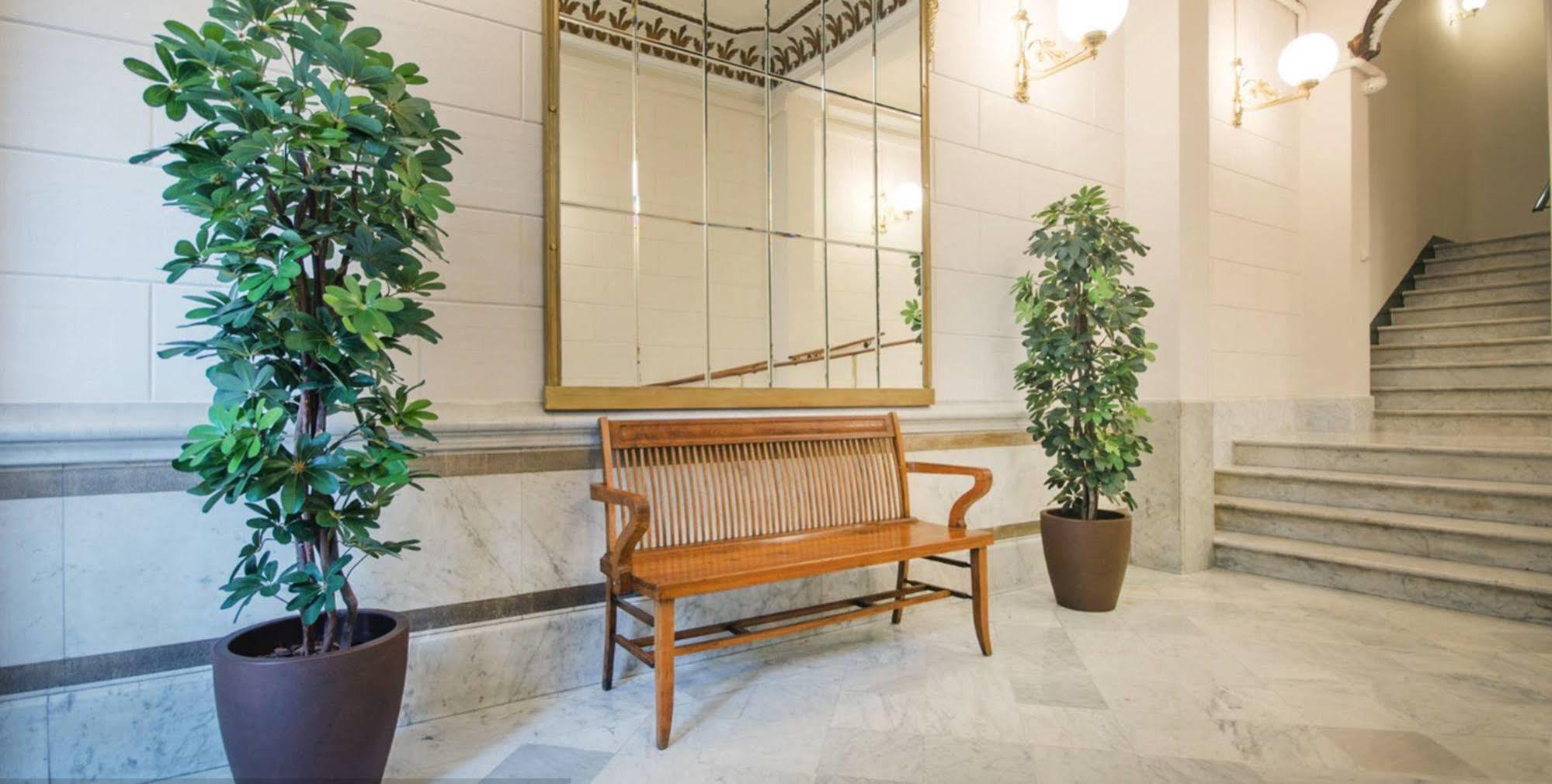 Anakena House Bed & Breakfast Barcellona Esterno foto