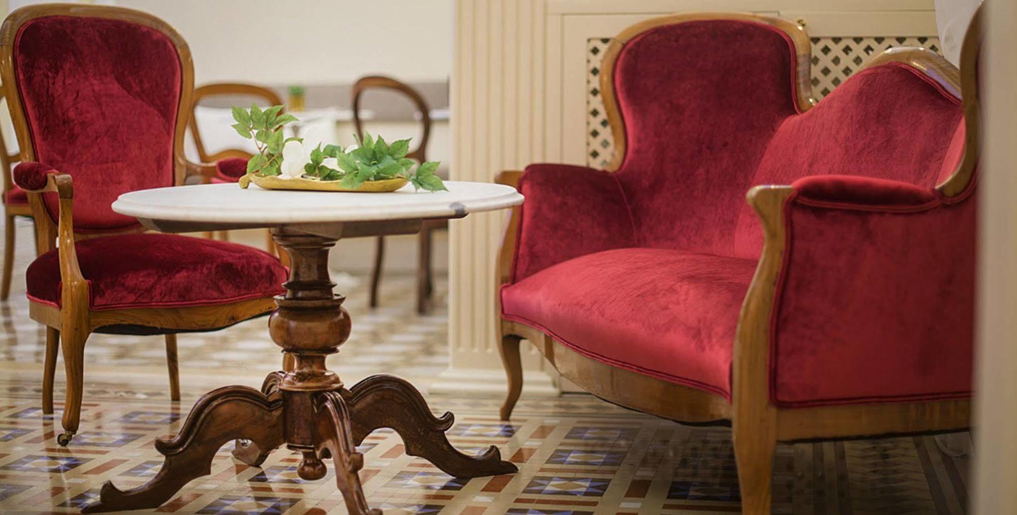Anakena House Bed & Breakfast Barcellona Esterno foto